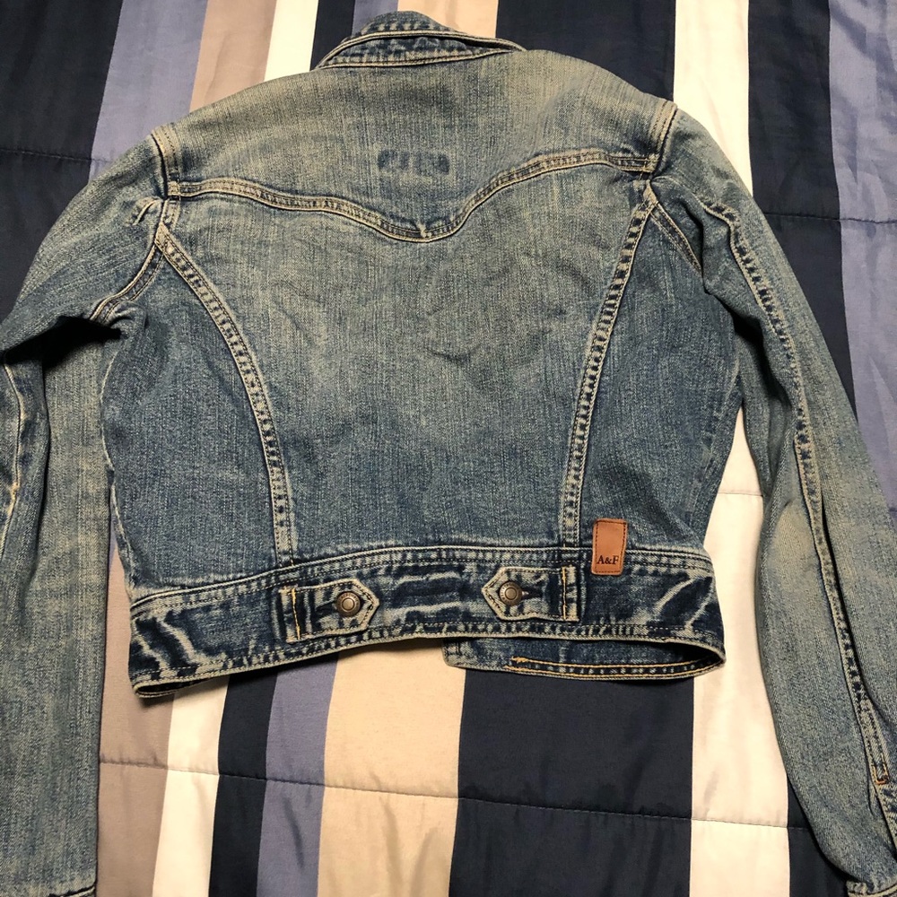 Jean jacket - Picture 3 of 3